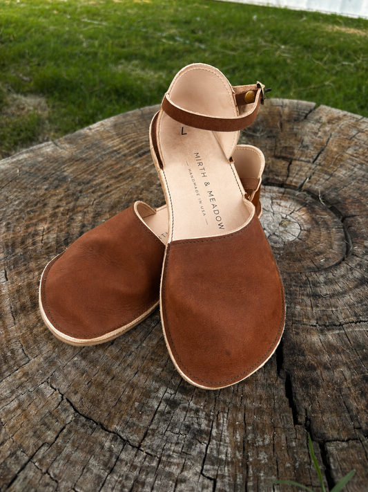 Raine Sandal - Walnut