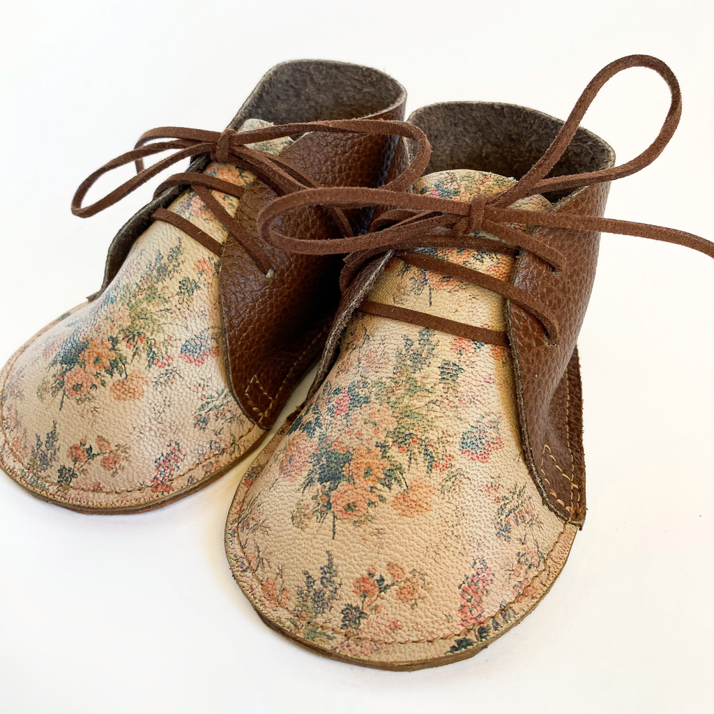Wander Boot - Vintage Floral