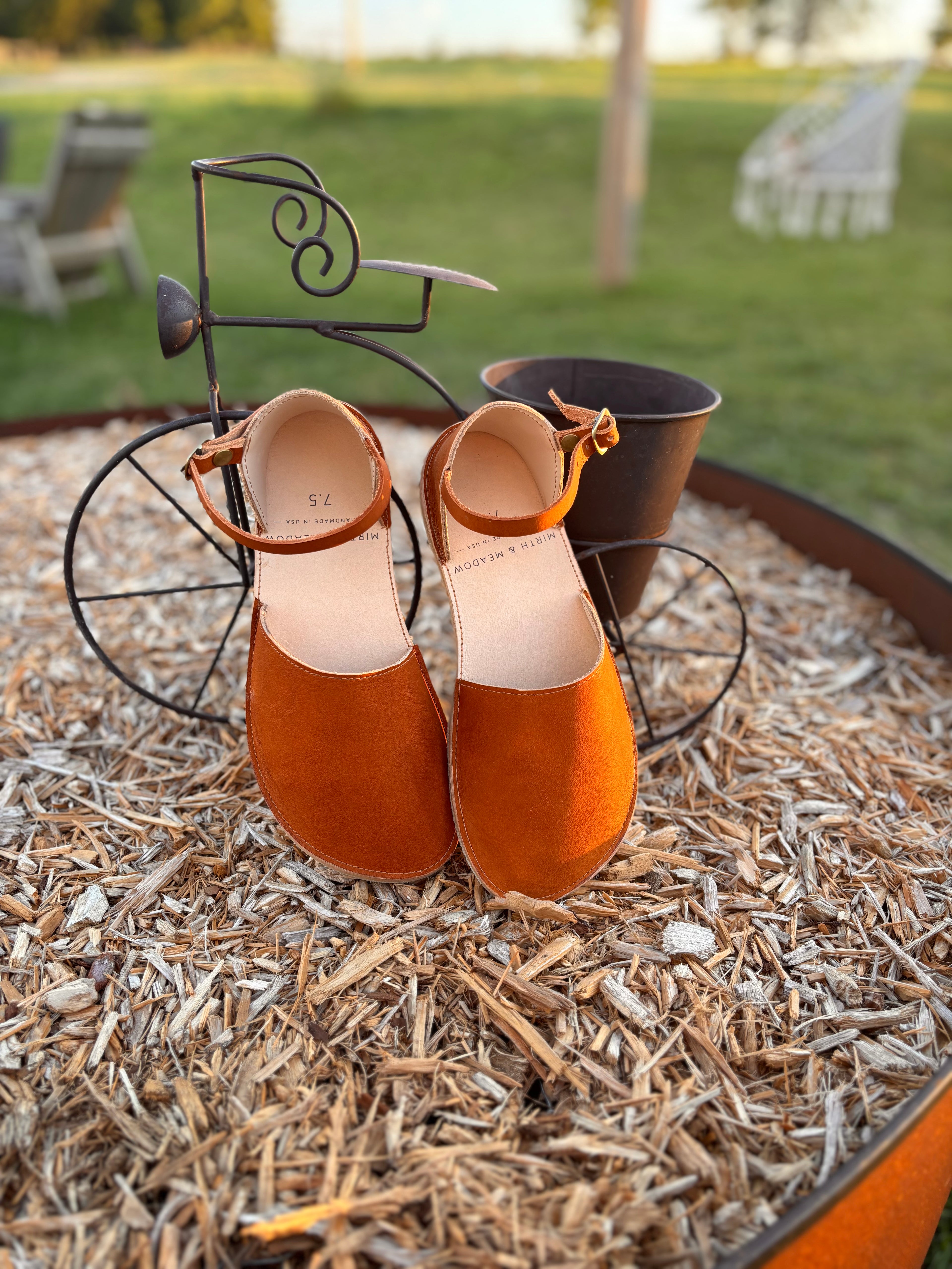 Raine Sandal - Redwood