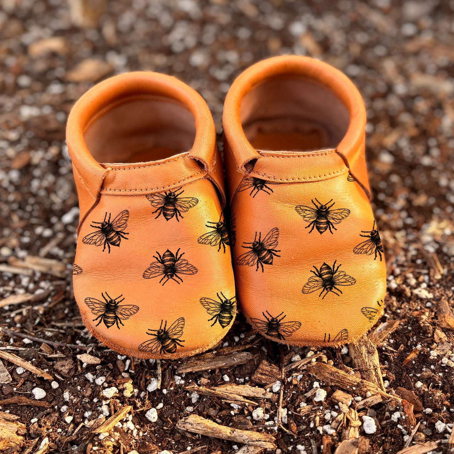 Shepherd Shoe - Bees