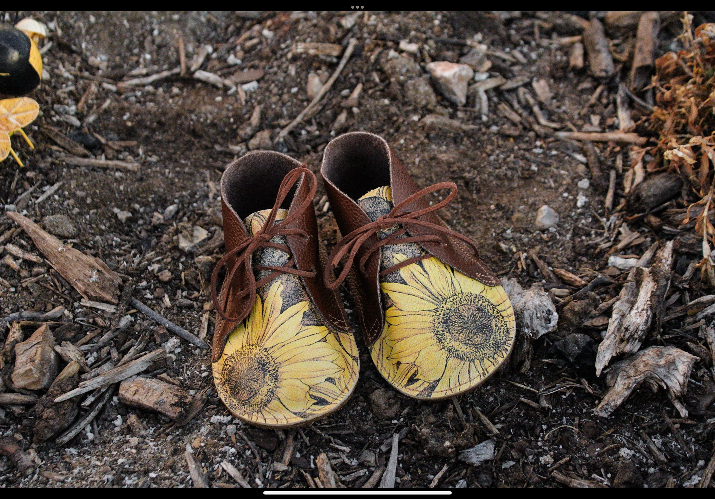 Wander Boot - Bright Sunflower