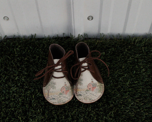 Wander Boot - Barn Landscape